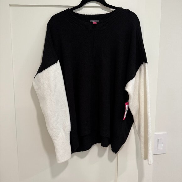NWT Vince Camuto Two-Tone Black and White Sweater Women’s size L - Picture 1 of 7
